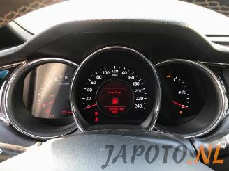 Kia Cee d Cee'd (JDB5), Hatchback 5-drs, 2012 / 2018 1.0i T-GDi 12V 120 picture 12