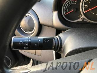 Mazda 2 2 (DE), Hatchback, 2007 / 2015 1.3 16V MZR picture 13