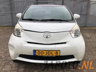 Toyota iQ iQ, Hatchback 3-drs, 2009 / 2015 1.0 12V VVT-i picture 2