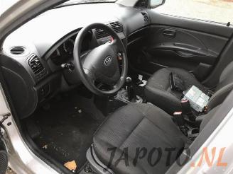 Kia Picanto Picanto (BA), Hatchback, 2004 / 2011 1.1 12V picture 9