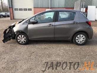 Toyota Yaris Yaris III (P13), Hatchback, 2010 / 2020 1.0 12V VVT-i picture 8