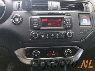 Kia Rio Rio III (UB), Hatchback, 2011 / 2017 1.2 CVVT 16V picture 8