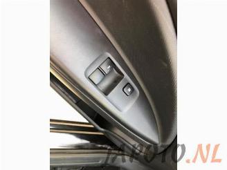 Mitsubishi Space-star Space Star (A0), Hatchback, 2012 1.0 12V picture 11