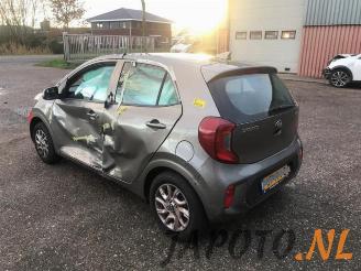 Kia Picanto Picanto (JA), Hatchback, 2017 1.0 12V picture 3