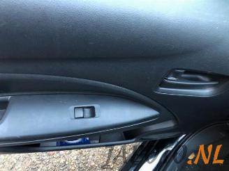 Mitsubishi Space-star Space Star (A0), Hatchback, 2012 1.2 12V picture 12