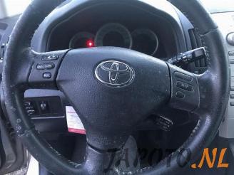 Toyota Corolla-verso Corolla Verso (R10/11), MPV, 2004 / 2009 1.6 16V VVT-i picture 12