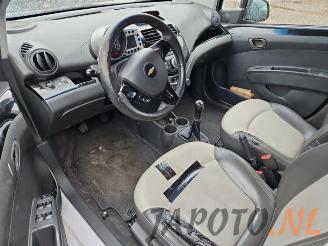 Chevrolet Spark Spark (M300), Hatchback, 2010 1.0 16V Bifuel picture 13