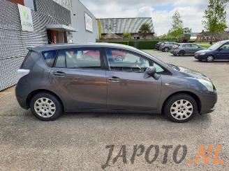 Toyota Verso Verso, MPV, 2009 / 2018 2.0 16V D-4D-F picture 5