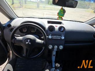 Mitsubishi Colt Colt (Z2/Z3), Hatchback, 2004 / 2012 1.3 16V picture 10