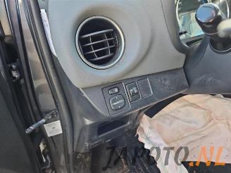 Toyota Yaris Yaris III (P13), Hatchback, 2010 / 2020 1.5 16V Hybrid picture 13