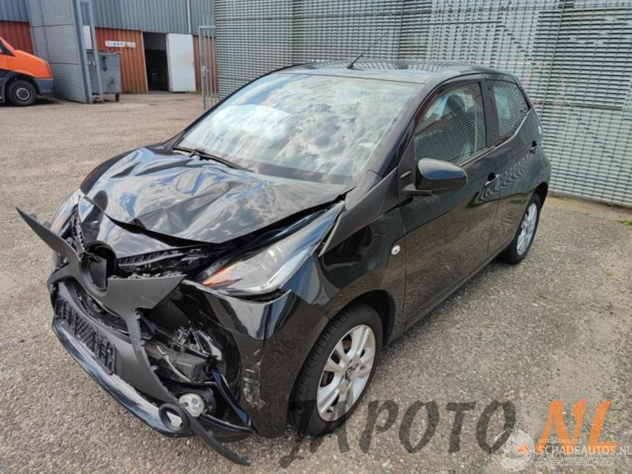 Toyota Aygo Aygo (B40), Hatchback, 2014 1.0 12V VVT-i