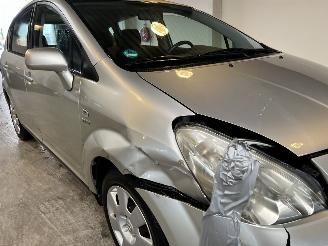 Toyota Corolla Verso 1.6 VVT-i Terra picture 10