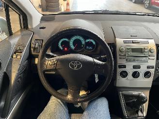 Toyota Corolla Verso 1.6 VVT-i Terra picture 21