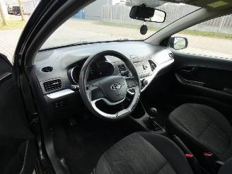 Kia Picanto 1.0 CVVT ComfortLine picture 9