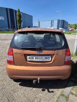 Kia Picanto (BA) Hatchback 1.0 12V (G4HE) [45kW] picture 6