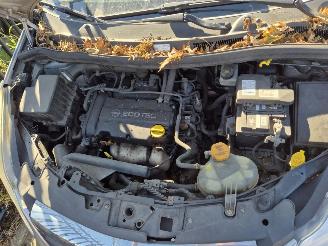 Opel Corsa D Hatchback 1.2 16V (Z12XEP(Euro 4)) [59kW] 5-BAK picture 5