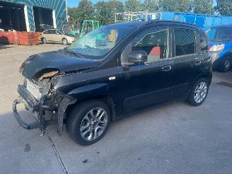 Fiat Panda Panda/Pandina (312) Hatchback 0.9 TwinAir Turbo 85 (312.A.2000) [63kW] picture 8