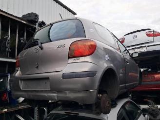 disassembly passenger cars Toyota Yaris Yaris (P1), Hatchback, 1999 / 2005 1.3 16V VVT-i 2004/4