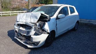 Mitsubishi Space-star Space Star (A0) Hatchback 1.0 12V (3A90(Euro 5)) [52kW]  (05-2012/...)= picture 2