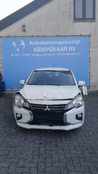 Coche siniestrado Mitsubishi Space-star Space Star (A0) Hatchback 1.2 12V (3A92) [52kW]  (08-2020/...) 2021