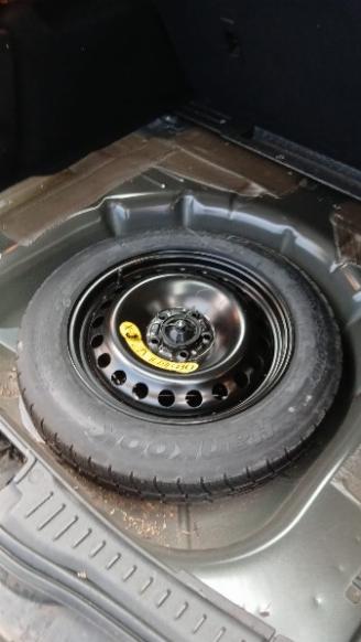 Ford Focus Focus 3 Wagon Combi 1.0 Ti-VCT EcoBoost 12V 100 (M2DC) [74kW]  (02-201=
2/05-2018) picture 8