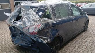 Ford Grand C-Max Grand C-Max (DXA) MPV 1.0 Ti-VCT EcoBoost 12V 125 (M1DA(Euro 5)) [92kW=
]  (10-2012/06-2019) picture 6