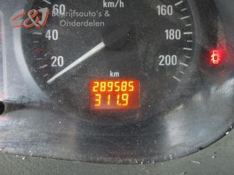 Opel Vivaro Vivaro, Van, 2000 / 2014 1.9 DTI 16V picture 5