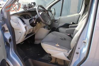 Opel Vivaro Vivaro, Van, 2000 / 2014 2.5 CDTI 16V picture 12