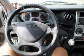 Iveco Daily New Daily IV, Van, 2006 / 2011 35C13V, C13V/P, S13V, S13V/P picture 16