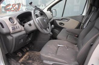 Renault Trafic Trafic Passenger (1JL/2JL/3JL/4JL), Bus, 2014 1.6 dCi 95 picture 12
