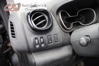 Renault Trafic Trafic (1FL/2FL/3FL/4FL), Van, 2014 2.0 dCi 16V 145 picture 24