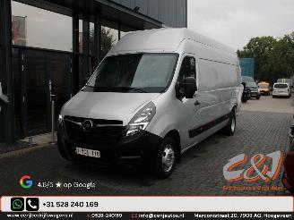 krockskadad bil bedrijf Opel Movano 2.3 BiTurbo 120kW RWD L3H3 3.5T dubbel lucht airco 3 zits achterschade 2020/7