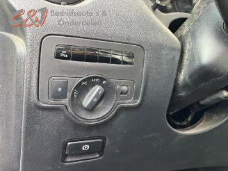 Mercedes Vito Vito Tourer (447.7), Bus, 2014 2.2 116 CDI 16V picture 21