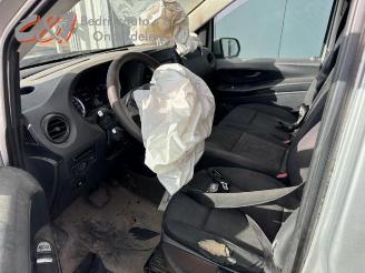 Mercedes Vito Vito Tourer (447.7), Bus, 2014 2.2 116 CDI 16V picture 17