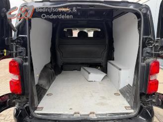 Peugeot Expert Expert (V1/VA/VB/VE/VF/VT/VY), Van, 2016 2.0 Blue HDi 120 16V picture 11