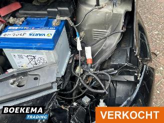 Toyota Aygo 1.0-12V Navigator Automaat Airco 5-Deurs picture 9