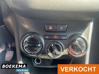 Peugeot 208 1.2 PureTech Allure Navigatie Airco Cruise PDC picture 24