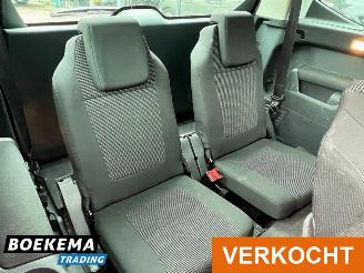 Peugeot 5008 2.0 HDI 7-Pers Aut Clima Cruise Navi PDC Trek. picture 16