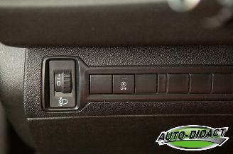 Peugeot 308 1.2 PureTech 76.699 km picture 17