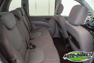 Hyundai Matrix 1.6i Active Cool picture 27