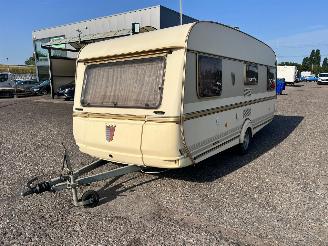 Vaurioauto  caravans Tabbert  Comtesse 515 1992/4