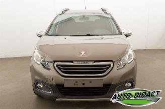 Peugeot 2008 1.2 88.215 km Clima Navi Access picture 39