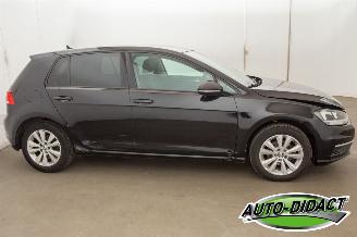 Volkswagen Golf 1.0 TSI Clima Navi Camera picture 47