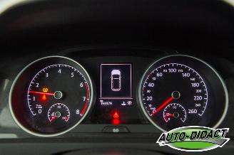 Volkswagen Golf 1.0 TSI Clima Navi Camera picture 6