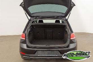 Volkswagen Golf 1.0 TSI Clima Navi Camera picture 44