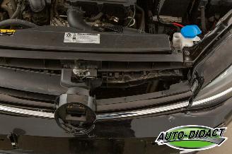 Volkswagen Golf 1.0 TSI Clima Navi Camera picture 32