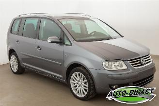 Volkswagen Touran 1.9 TDI Automaat 7persoons Clima picture 2