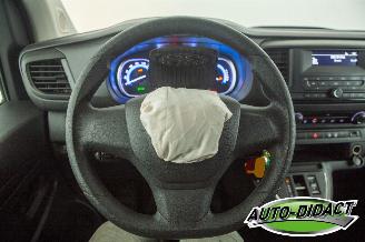 Toyota ProAce Electric Shuttle Long Extra Range Cool 75 kWh Pano picture 5