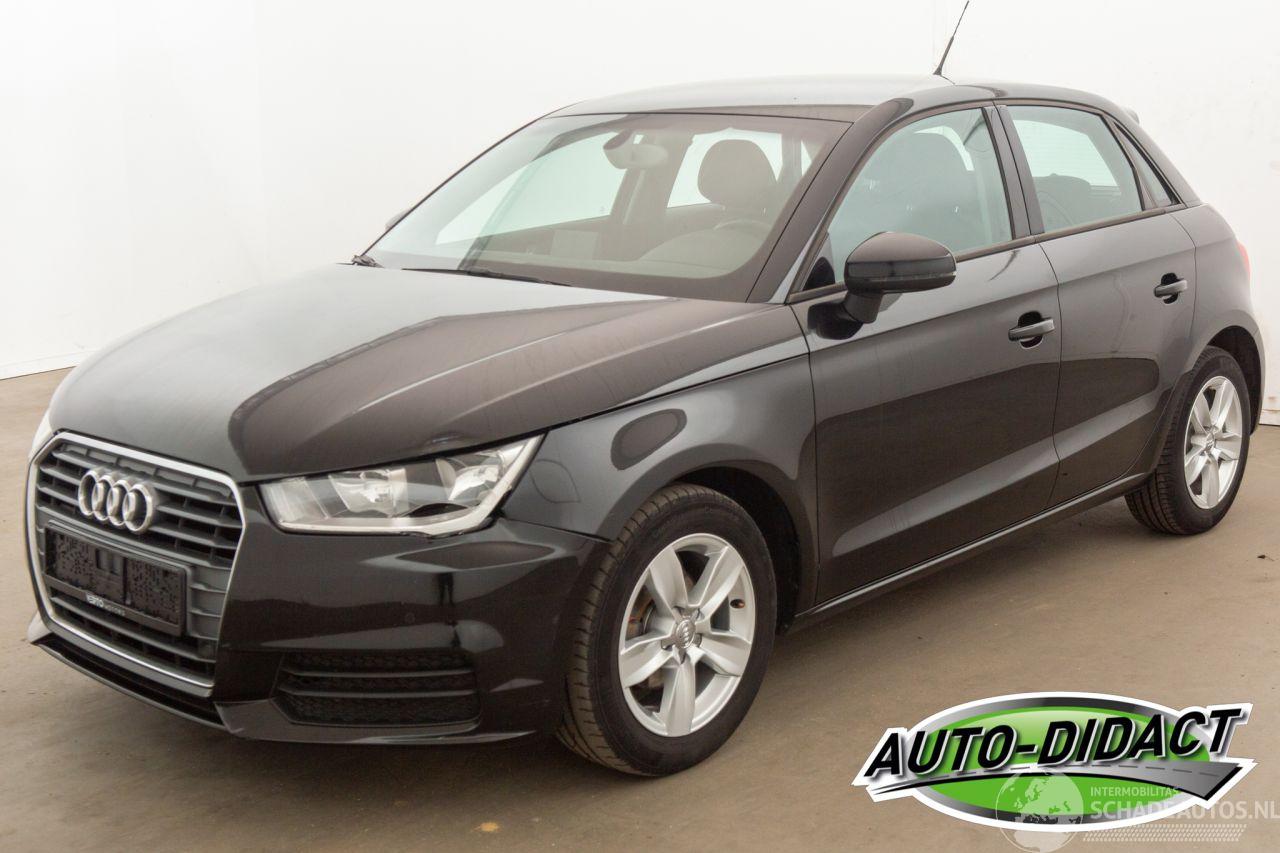 Audi A1 1.0 TFSI Airco Navi