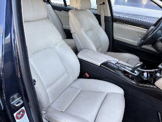 BMW 5-serie 520i Luxury Edition picture 11